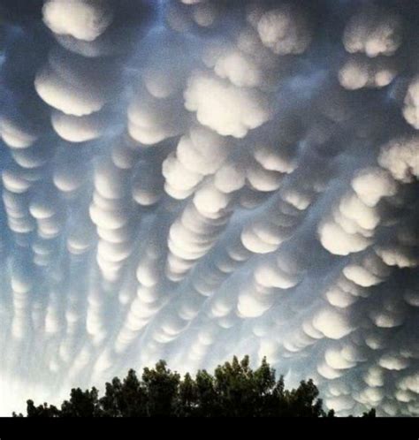 Have You Ever Seen These Stunning Clouds With Mammae With Images