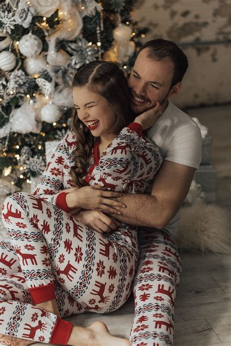 christmas pajamas couples