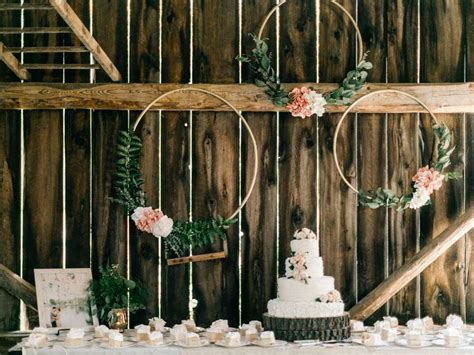 The Best Rustic Barn Wedding Ideas To Transform Your Venue