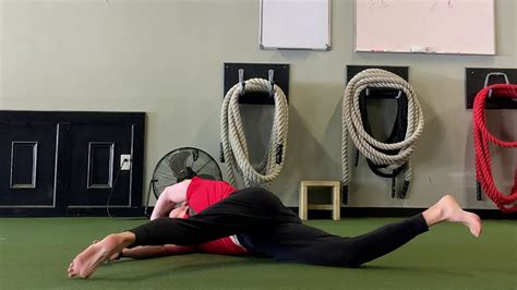 How To Stretch Your Adductors With Rolling Youtube