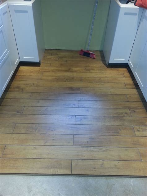 Mohawk home misty harbor oak waterproof rigid 5mm thick. Hand Scraped Laminate Flooring Costco - Watersofthedancingsky.org
