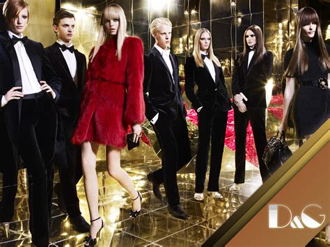 Discover more now in our official website. D&G / WALLPAPER - Passion for Fashion Wallpaper (431484 ...