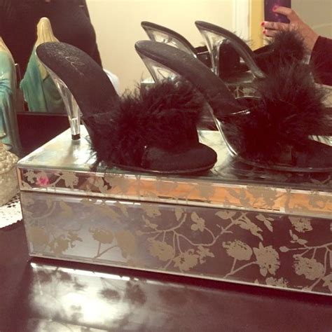 Wearing high heels in bed is a dead cert when it comes to making your partner pulsate whilst panting for more. Bedroom heels 😉 | Bedroom heels, Heels, Bedroom