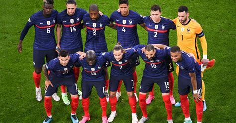 Parlez du match en commentaires. Photo d'équipe lors du match de l'UEFA Euro 2020 opposant ...