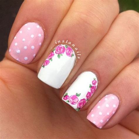 12 fotogalería de uñas decoradas 2021: Imágenes de uñas decoradas con flores | Imágenes
