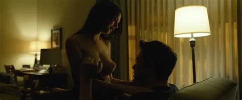 Nude Video Celebs Emily Ratajkowski Nude Gone Girl 2014