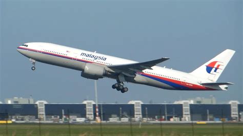 Malaysia airlines flight 370 was a boeing 777 flight that disappeared with all 239 passengers on march 8, 2014, en route to beijing from kuala lumpur. Malaysia Airlines MH17 Boeing 777-200 Takeoff Amsterdam ...