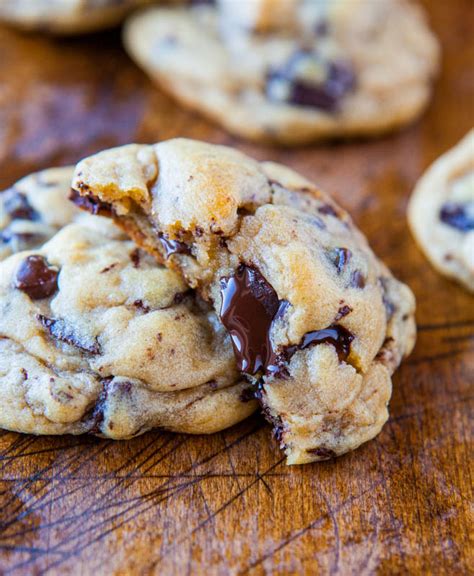 Soft And Chewy Chocolate Chunk Cookies Averie Cooks