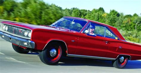 Top Muscle Cars Of All Time 25 1967 Dodge Coronet Rt 426 Hemi Image