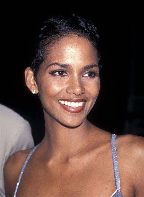 Halle Berry's Beauty Evolution | Makeup Inspiration ...