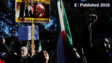 Trump Reiterates Support for Iranian Protesters, but Also Criticizes