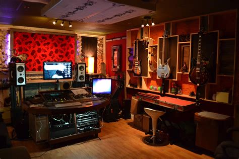 Creative Music Production Studio | Home studio music, Recording studio ...