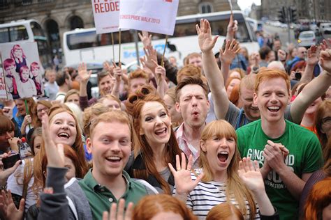 Bright ginger hair looks gorgeous with curls, since they have the power to accentuate just about any shade. You'd redder believe it! Ginger Pride holds first UK march ...