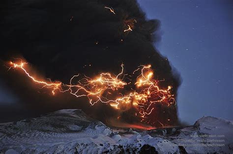 Eyjafjallajokull Lightnings Shsn3045829 Lightnings In Flickr