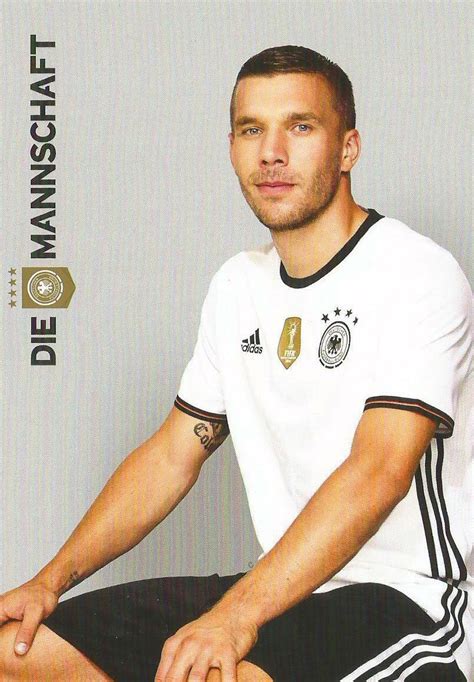 Nationalmannschaft zu beginn mit mehr spielanteilen. Lukas Podolski Die Mannschaft EuroCup 2016