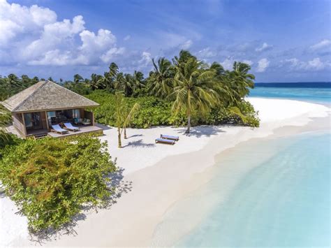 Hurawalhi Island Resort Maldivler