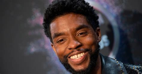 Chadwick Boseman Twitter Accounts Final Tweet Becomes Most Liked Ever