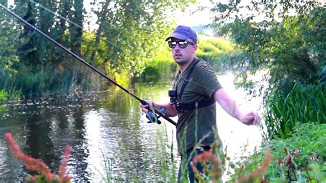 FLOAT FISHING FOR BARBEL - RIVER AVON - YouTube