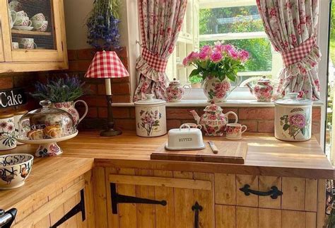 15 Cute Cottage Kitchen Decor Ideas