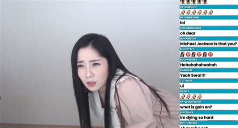 Ryu Sera Reacts To Twerking Has It Taught To Her Then Attempts It