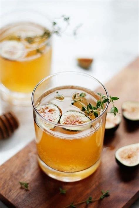 11 glamorous cocktails to fête the oscars honey cocktail alcoholic drinks cocktail recipes
