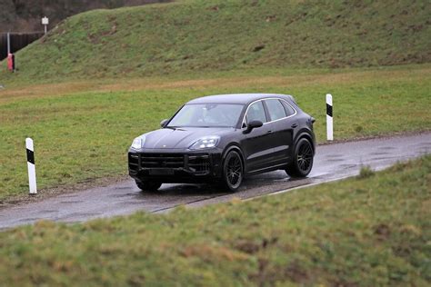 Porsche Cayenne Restyling Le Foto Spia News Automoto It