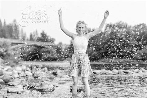 Senior Portrait Experience: Tell Your Story- Spokane Photographer