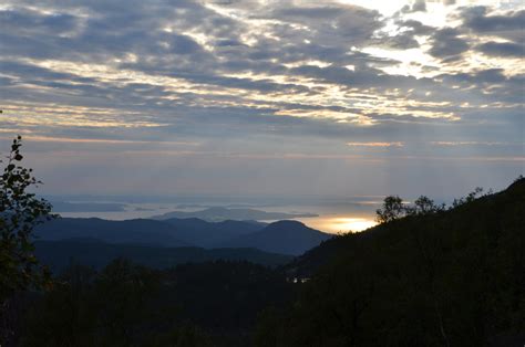 It reaches to kjeragbolten, the famous bolder. nordlicht.ch - Reisen in Norwegen - Insider ...