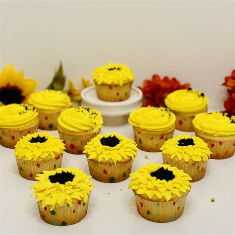 Sunflower Cupcakes ~ Intensive Cake Unit