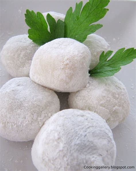 Contact kue moci kacang on messenger. Cooking Gallery: Quick and Easy Red Bean Mochi | Red beans ...