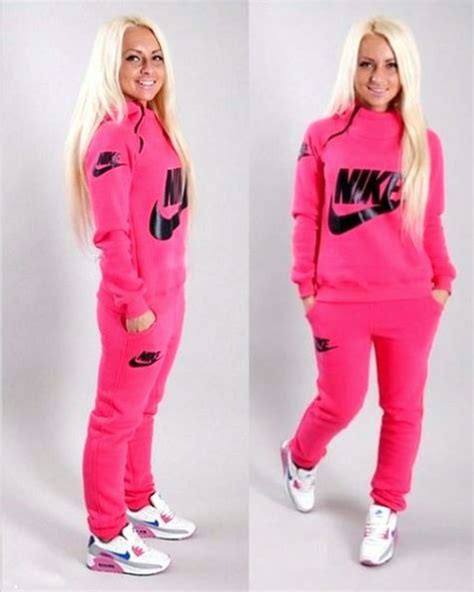 Nike Sportswear Pink 954a08