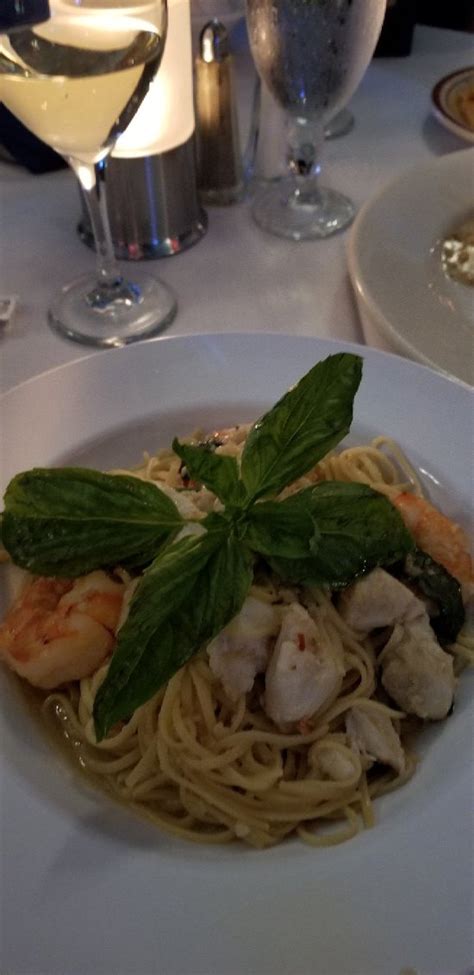 We call on 30 years of experience with every dish we prepare. Carino's Northern Italian Cuisine, St. Pete Beach ...