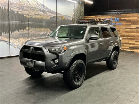 2019 Toyota 4runner Sr5 4x4 3rd Row Seat Lifted Wnew Wheelstires