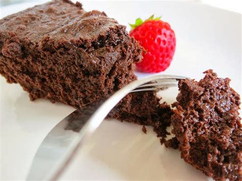 There's no need for guilt because each one of these healthy chocolate dessert recipes is just 100 calories or less. 17 best Low Calorie Desserts images on Pinterest | Low calorie baking, Low calorie desserts and ...
