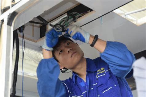 日経産業新聞 ビジネススキルを学ぶ コラム 自動車・機械 環境エネ・素材. 陸汽車晶片短缺擴大 廣汽、廣本：已收到供應商預警 | ETtoday大陸新聞 | ETtoday新聞雲