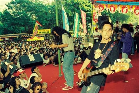 Diposting oleh handrock shop di 08.52. 46 Foto Slank Terjadul - We SLANK U