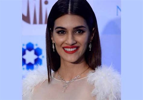 Kriti Sanon Net Worth 2024 Income Salary Cars Career