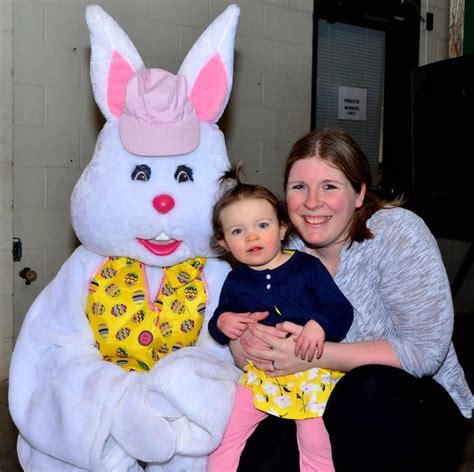 Easter Bunny Visits Trolley Museum Hartford Courant