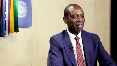 Primeiro Ministro De Moçambique Fala Sobre Paz Juventude E A Economia Do País Parte 2 Youtube