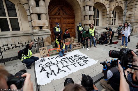 Check out a collection of keir starmer leaving his home london photos and editorial stock pictures. BLM: Sadiq Khan calls for removal of slave trader statues ...