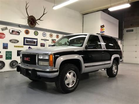 1993 Gmc 2 Door Yukon Sle 4x4 57l V8 Automatic With Only 149000