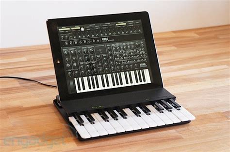 It also gives you the option to hide or show the numbers in the piano keys, special fx, active key illumination, damper and adjust the volume. Miselu launches C.24 wireless music keyboard for iPad, we ...