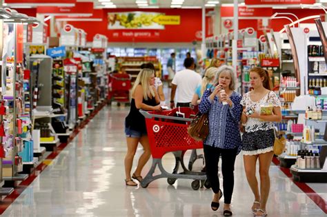 How Target Botched Its Response To The North Carolina Bathroom Law Wsj