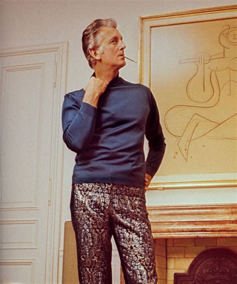 Fashion Icon Hubert De Givenchy Passes Away At 91 Fashion Vintage Fashion Givenchy Couture