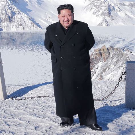 Explore the profile, childhood, life and timeline of this dictator, through this biography. Kim Jong-un's Shoes Sure Are Shiny After Climbing Mt. Paektu