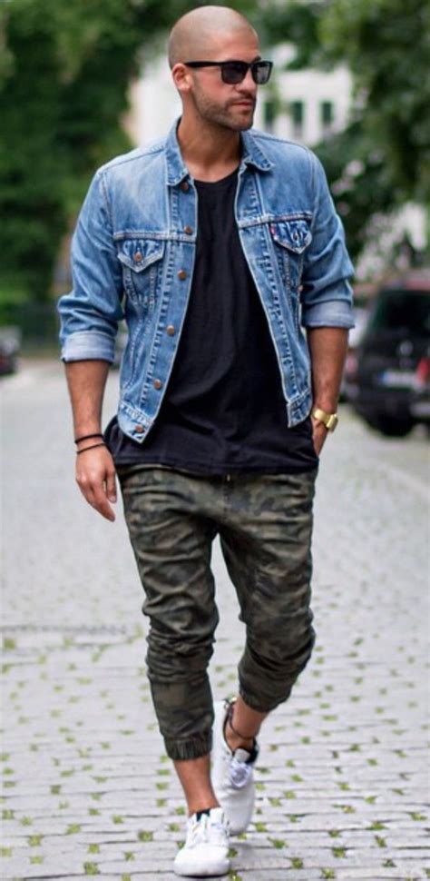 Young Urban Male Mens Casual Street Styles Relaxed Fit Fatigues And Bleached Jeans Jacket
