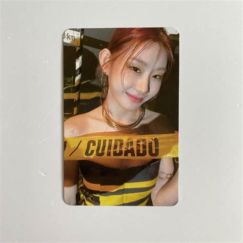 Itzy 4th Mini Album Guess Who Photocard Chaeryeong V3