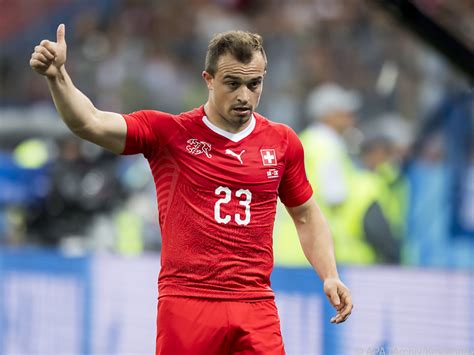 Welcome to my official facebook page! Shaqiri nächster Liverpool-Profi mit positivem Corona-Test ...