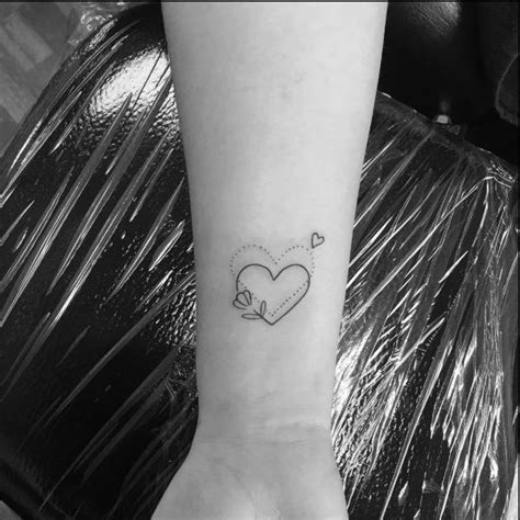 Heart Tattoos 58 Best Heart Tattoos Designs For Men And Women