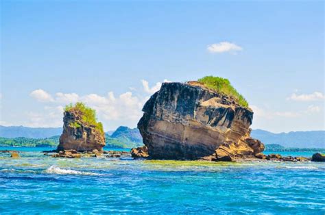 Mag Asawang Bato Two Unique Rock Formations In Quezon Travel To The